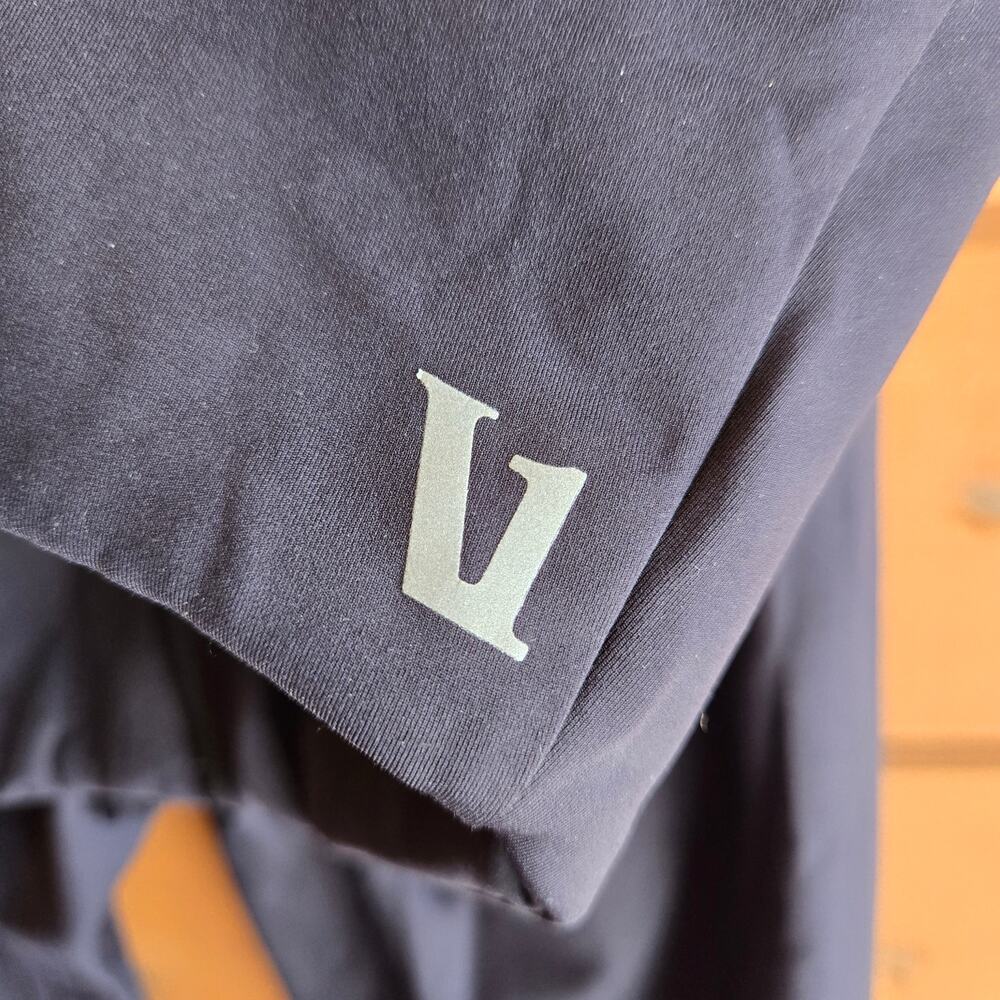 Vuori Evolve Set Square Neck Bra Crop Top Legging Bottom Medium Workout Active - Picture 5 of 6